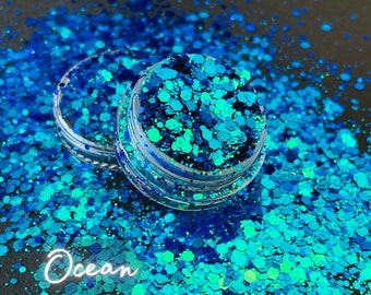 Blue chameleon chunky glitter, Colour shift glitter, Nail art glitter, Resin supplies, Colour changing, Slime, Blue chunky glitter - Ocean