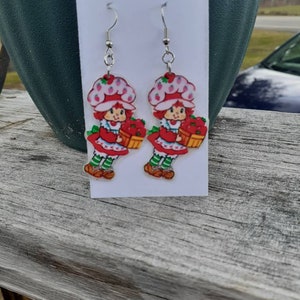 Strawberry shortcake earrings vintage look