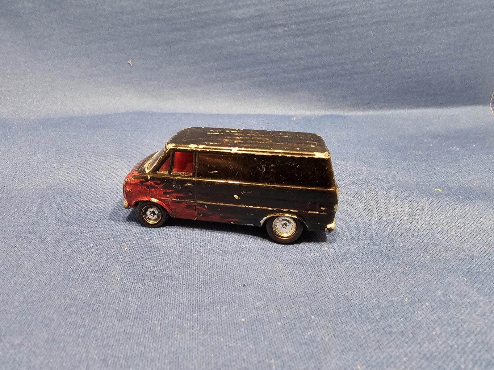 Chevy Van G20 アートプリント B1サイズ 1995 Chevrolet G20 Conversion Van | POSTER | 24X36 Inch