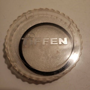 Filtre Tiffen 55 mm Haze, fabriqué au Japon, avec boîtier en plastique