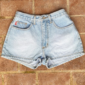 Vintage high waisted 80s/90s denim shorts, Just USA, size 7, high waisted shorts, vintage denim, small shorts, vintage style shorts original