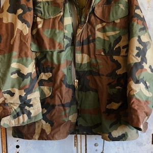 Vintage Men&#39;s Military Jacket Camo Military Jacket Jacket Vintage Military Field Jacket Camouflage Jacket Medium memorabilia M button liner