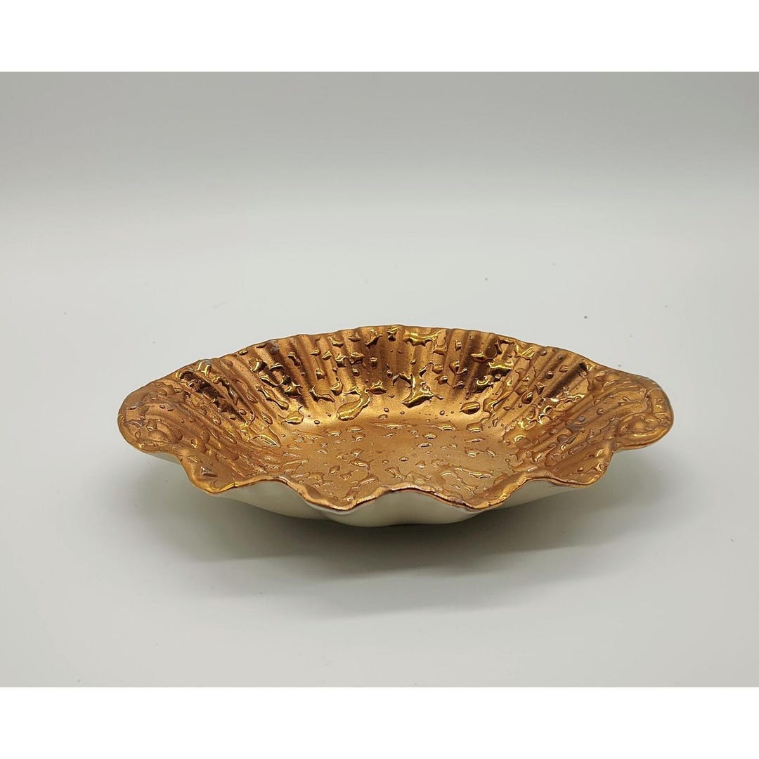 Vintage Weeping Bright Gold Trinket Dish Hand Decorated 22K