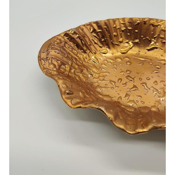 Vintage Weeping Bright Gold Trinket Dish Hand Decorated 22K