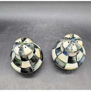 MacKenzie-Childs Courtly Check Salt and Pepper Shakers Hand Painted Ceramic Set afbeelding 8