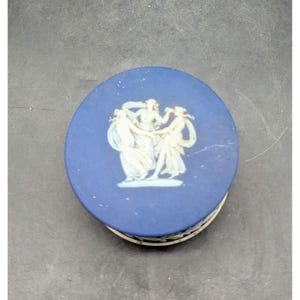 Antique Wedgwood Portland Blue Jasperware Neoclassical Trinket Box 3&quot; England