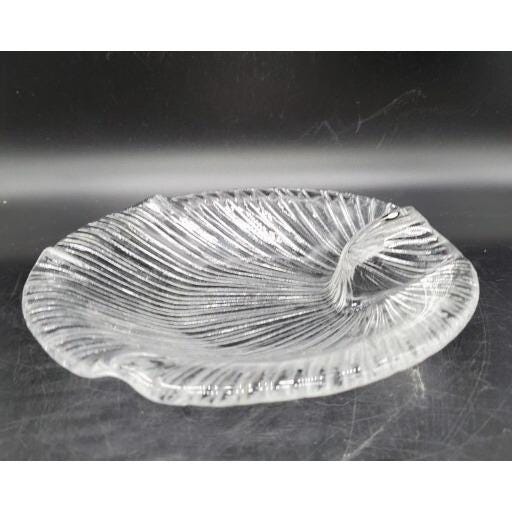 置物 Pukeberg Clam Shell Dish Eva Englund Mid Century Pukeberg Glass Scallop Clam Shell Dish Eva Englund