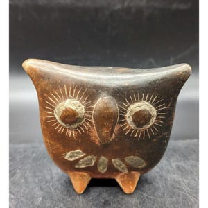 Vintage Hand Made Art Pottery Owl Figurine Sculpture Bird 3.5&quot;