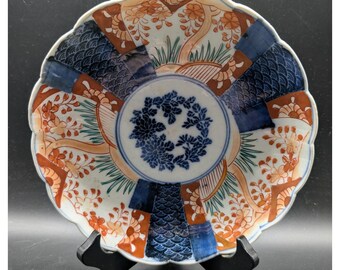 Antique Japanese Imari Porcelain Plate Scalloped Edge Hand Painted Blue Red 8.5"