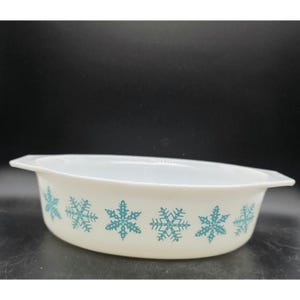 used】パイレックス ベイキングディッシュ Pyrex Baking Dish for sale