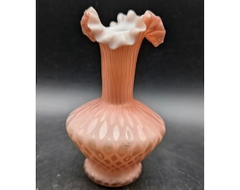 Vintage Pink Satin Opalescent Diamond Quilt Ruffled Rim Art Glass Vase 6 inch