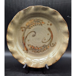 Vintage Brown Studio Art Pottery 10&quot; Pie Plate Wheat Signed Decorative