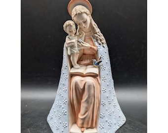 Goebel Hummel Madonna Figurine 10/1 Virgin Mary Baby Jesus Blue Cloak TMK-3 8"