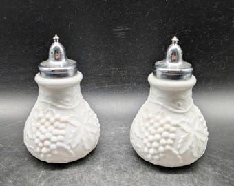 Vintage Imperial Glass Beaded Grape White Milk Glass Salt and Pepper Shakers Set