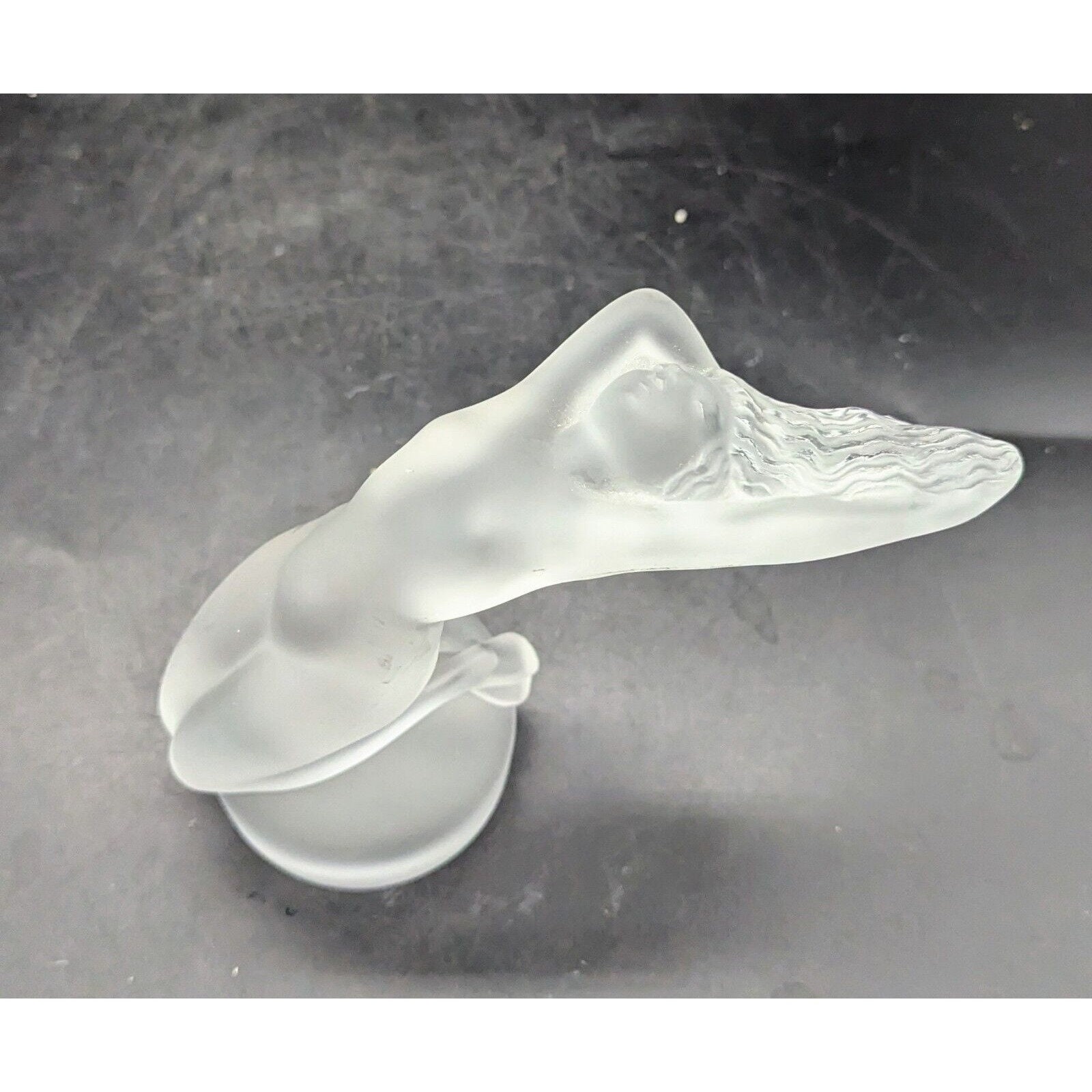 LALIQUE ラリック ガラス製 ダンサー 女性ヌード像