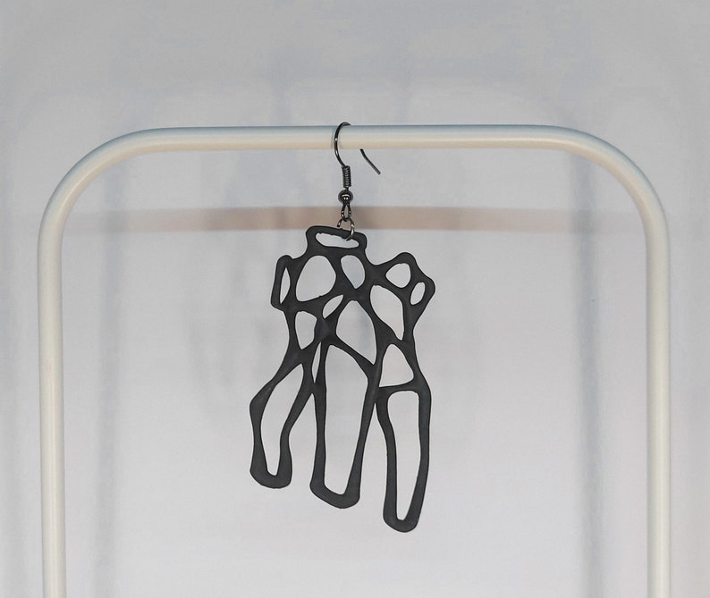 nsy0101-3d-printed-earrings-jewelry-anthracite-unique-organic-design