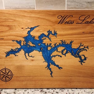Personaliseer ELK LAKE - Lake met epoxy gevulde snijplank - Lake Life