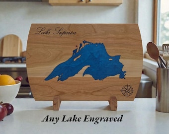 Custom ANY Lake Cutting Board – Airbnb & Vacation Rental Decor, Engraved Lake Map, Personalized Epoxy Board for Lake House Hosts