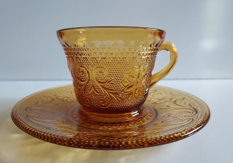 Vintage Amber Tiara Sandwich Glass Cup and Saucer 4 Sets Etsy