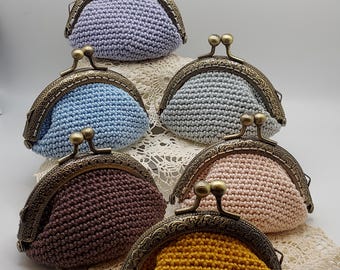 Crocheted Coin Purse Small Kiss Lock Clasp Purse