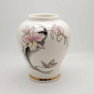 Fine China Japan Small Vase Iris and Butterfly
