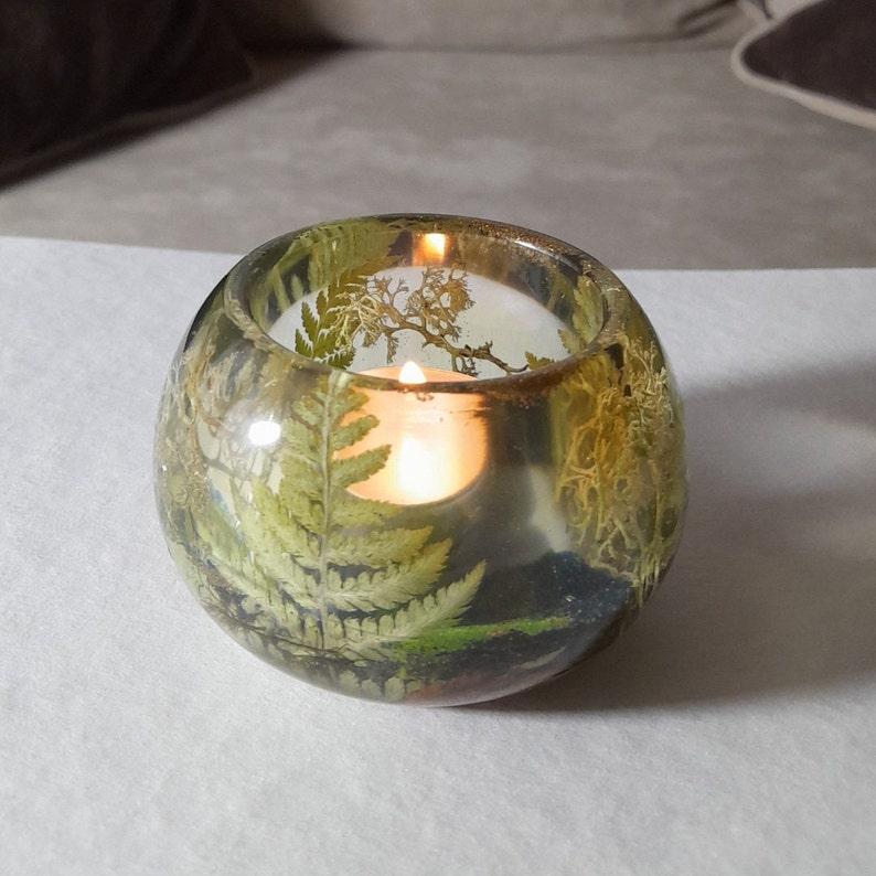 Forest candle holder, perfect gift, housewarming botanical resin art zdjęcie 3