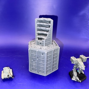 Ruined Sci-fi Hexagonal High-Rise - Epic | Legion Compatible (6 | 8mm scale)
