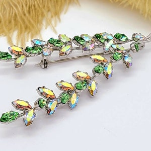 Vintage Mint Green Aurora Borealis Rhinestone Branch Brooch Pin Silver-Tone Prong-Set Leaf Foliage 3.75&quot; Unsigned