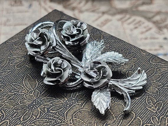 Vintage Rose CORO Stunning Silver-Tone Bouquet Br… - image 1