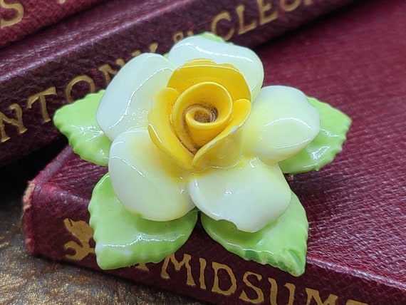 Vintage COALPORT CHINA Yellow Porcelain Rose Brooch Pin Silver-Tone 2.5"