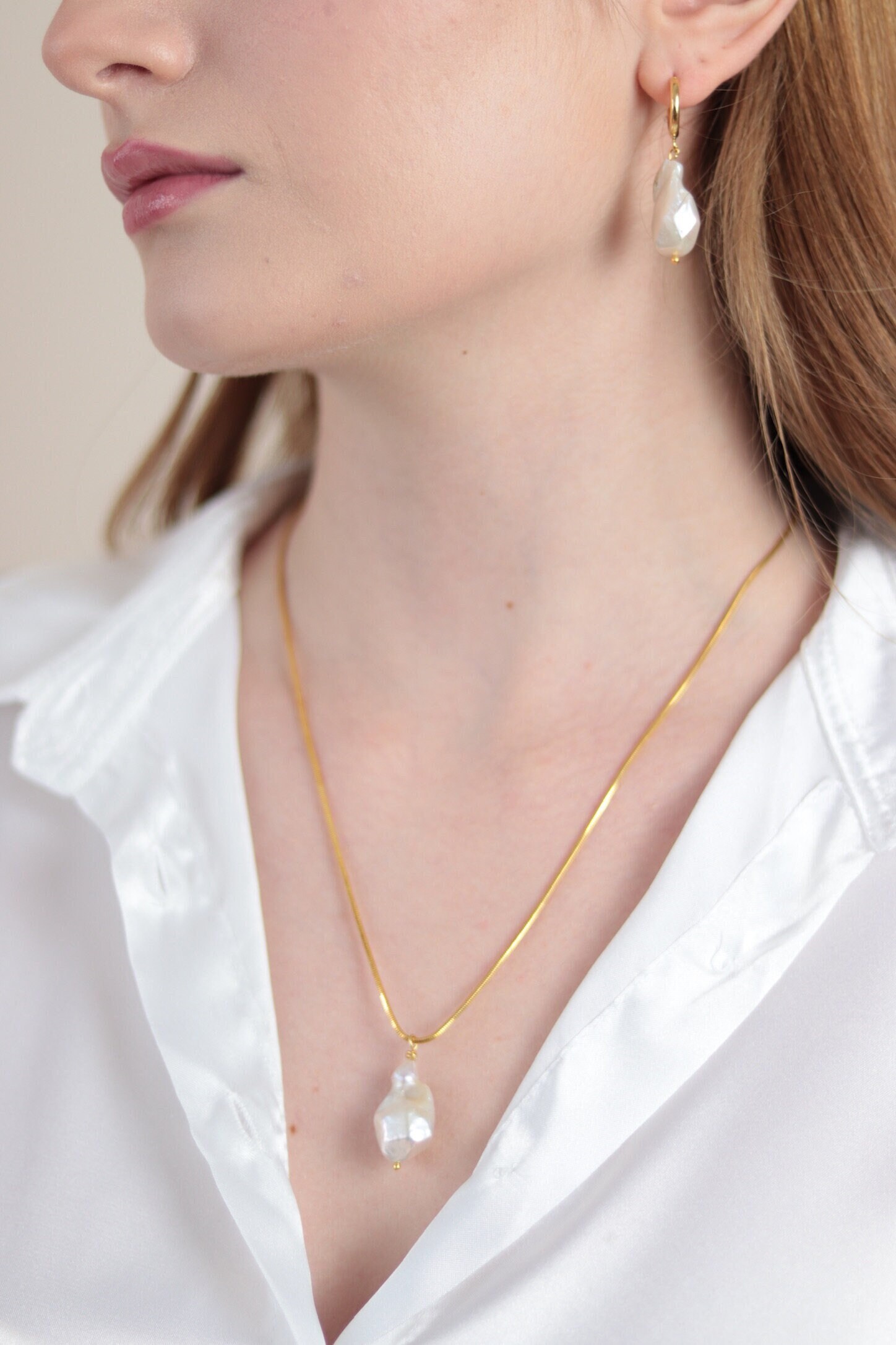 Single baroque deals pearl necklace