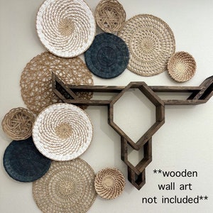 White and grey basket wall set, boho baskets, wall basket set, woven wall hangings, living room wall decor, wall art, wicker basket set