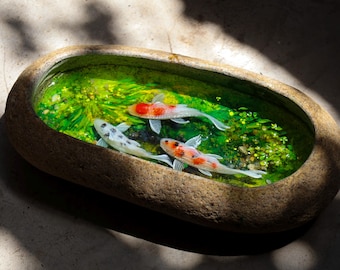 Hand-Painted 3D Resin Koi Pond – Natural Stone Zen Decor