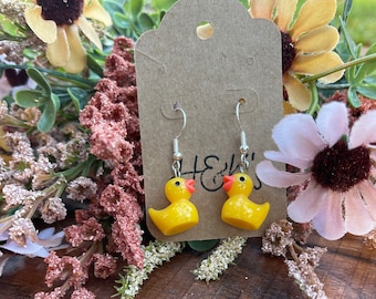 Pendientes de patito de goma