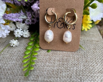 Pendientes de aro con perlas de agua dulce