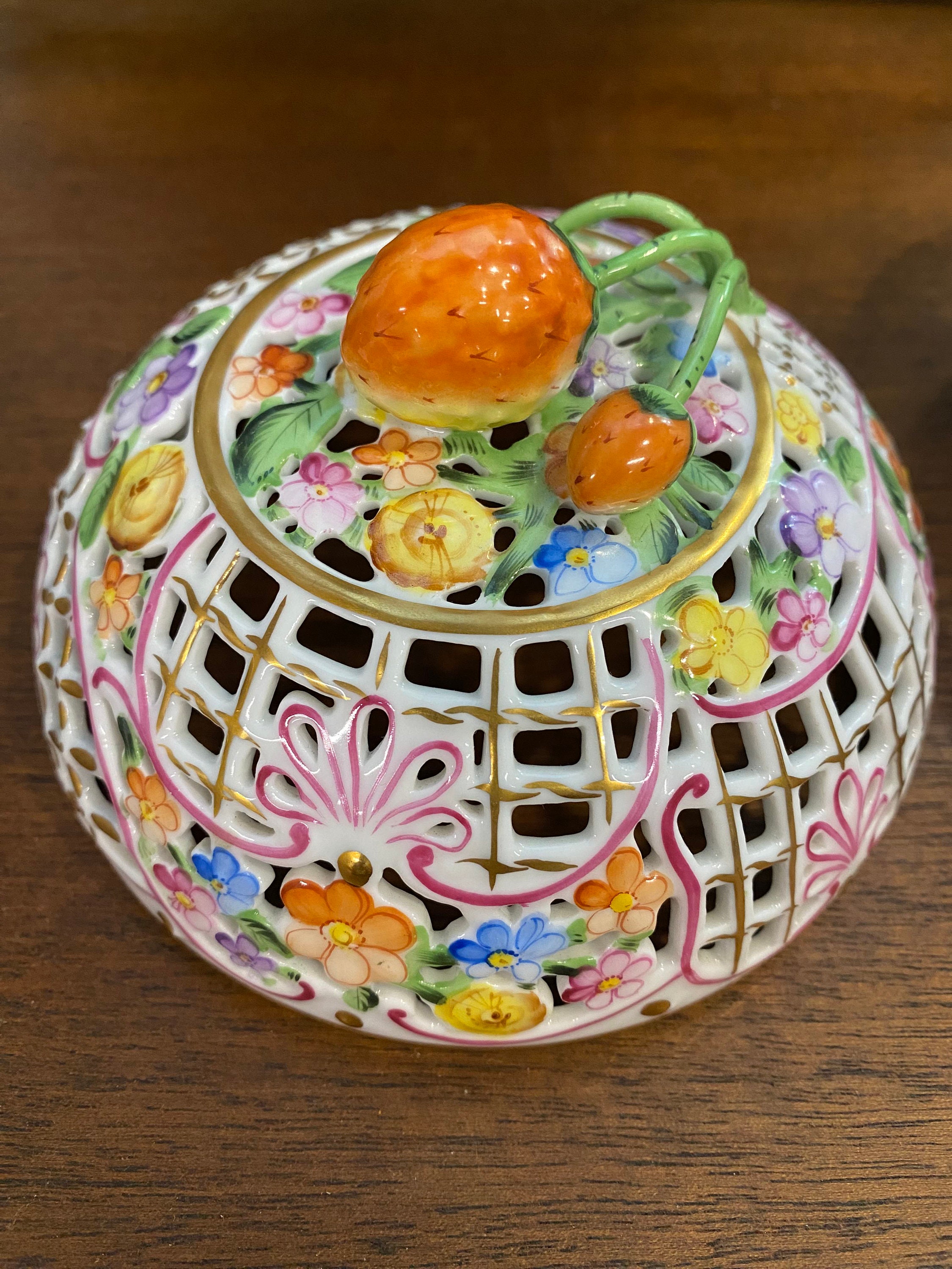 Herend Hungary, Openwork, Flowers, Porcelain Bowl With Lid Herend Hungary, Openwork, Flowers, Porcelain Bowl With Lid