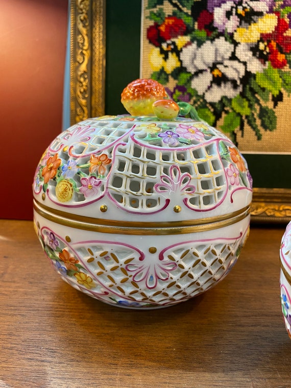 Herend Hungary, Openwork, Flowers, Porcelain Bowl… - image 3