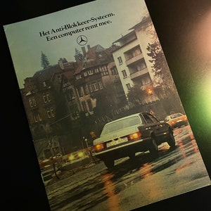 Mercedes Benz Car Brochure – Vintage Mercedes Benz Classic Car Folder – Collectible Classic Car Marketing Brochure for Car Enthusiasts