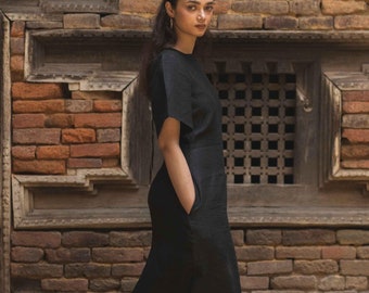 Black Linen Maxi Dress – Short Sleeve Relaxed Fit, Minimalist Long Dress with Side Slit, Handmade Summer Outfit, Linen Clothing for Women