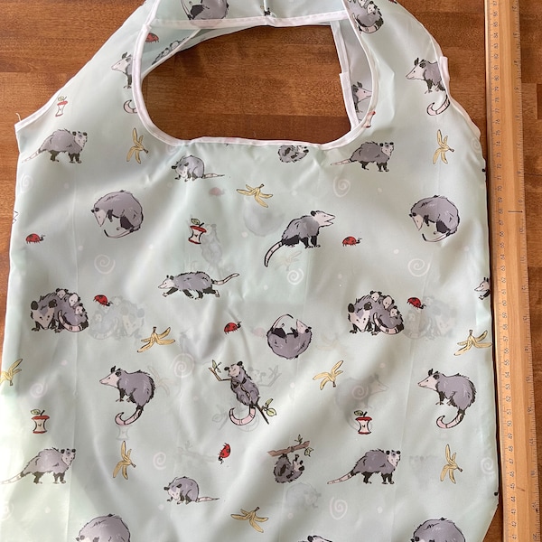 Reusable Grocery Bag : Opossum Groceries banana green bag foldable folding gift animal lover