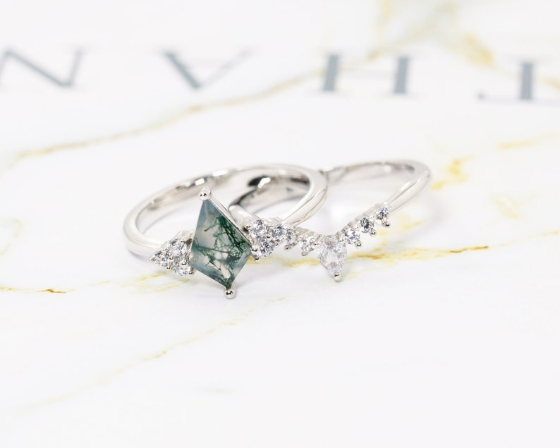 Green Moss Agate Ring, Personalized Engagement Ring for Her, Promise Ring, Natural Gemstone Ring, Unique Wedding Ring, Anniversary Gift image 4