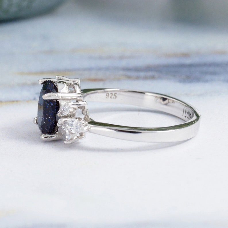 Blaue Galaxie Sandstein Ring Set, Frauen Nebula Ring, personalisierte Versprechen Ring für sie, 2 Stück benutzerdefinierte Verlobungsring, Jubiläumsgeschenk Bild 8