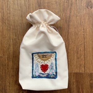 Borsa dei Tarocchi "Gli Innamorati" bianca ricamata a mano
