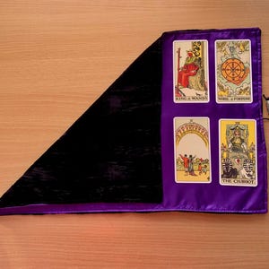 Châle d'autel/nappe d'autel noir et violet Tarot