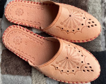 Women's Handmade Leather Slippers, Polish Traditional Leather Slippers, Natural Leather Slippers, Highlander Slippers