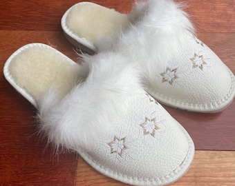 Pantoufles en cuir faites à la main pour femmes, Pantoufles en cuir traditionnel polonais, Pantoufles en cuir naturel, Pantoufles d’hiver pour femmes