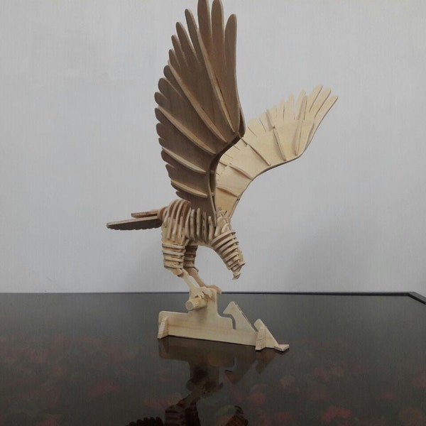 Lasercut Hawk Bird 3D Puzzle Plans Wooden Model 3 mm SVG DXF File