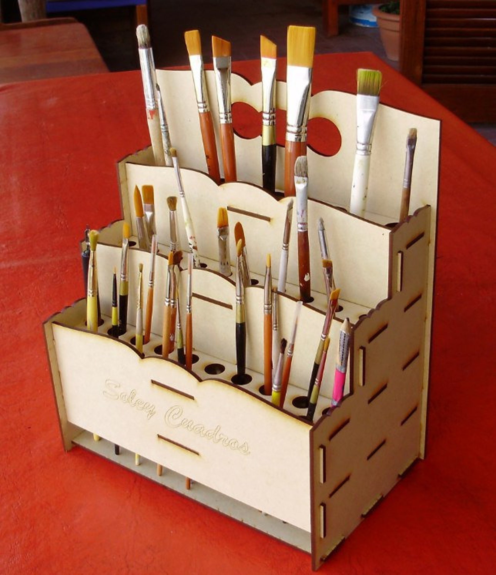 lasercut-desk-organizer-for-painter-painting-brush-holder-plan-wooden
