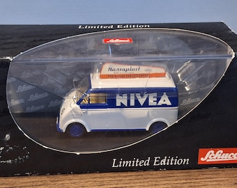 Schuco 1/43 Büssing 8000S 1950 – Camion Plateau Ridelles Bâché (réf. 03041)