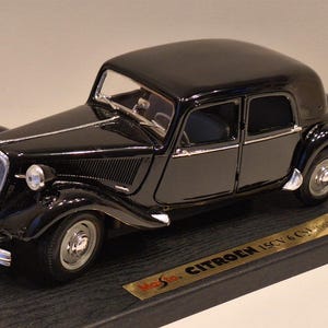 CITROEN 15CV 1952y / Maisto Tchibo Edition 1/18 Scale / Boxed / Diecast Vintage Car Model / Old Car for Collectors